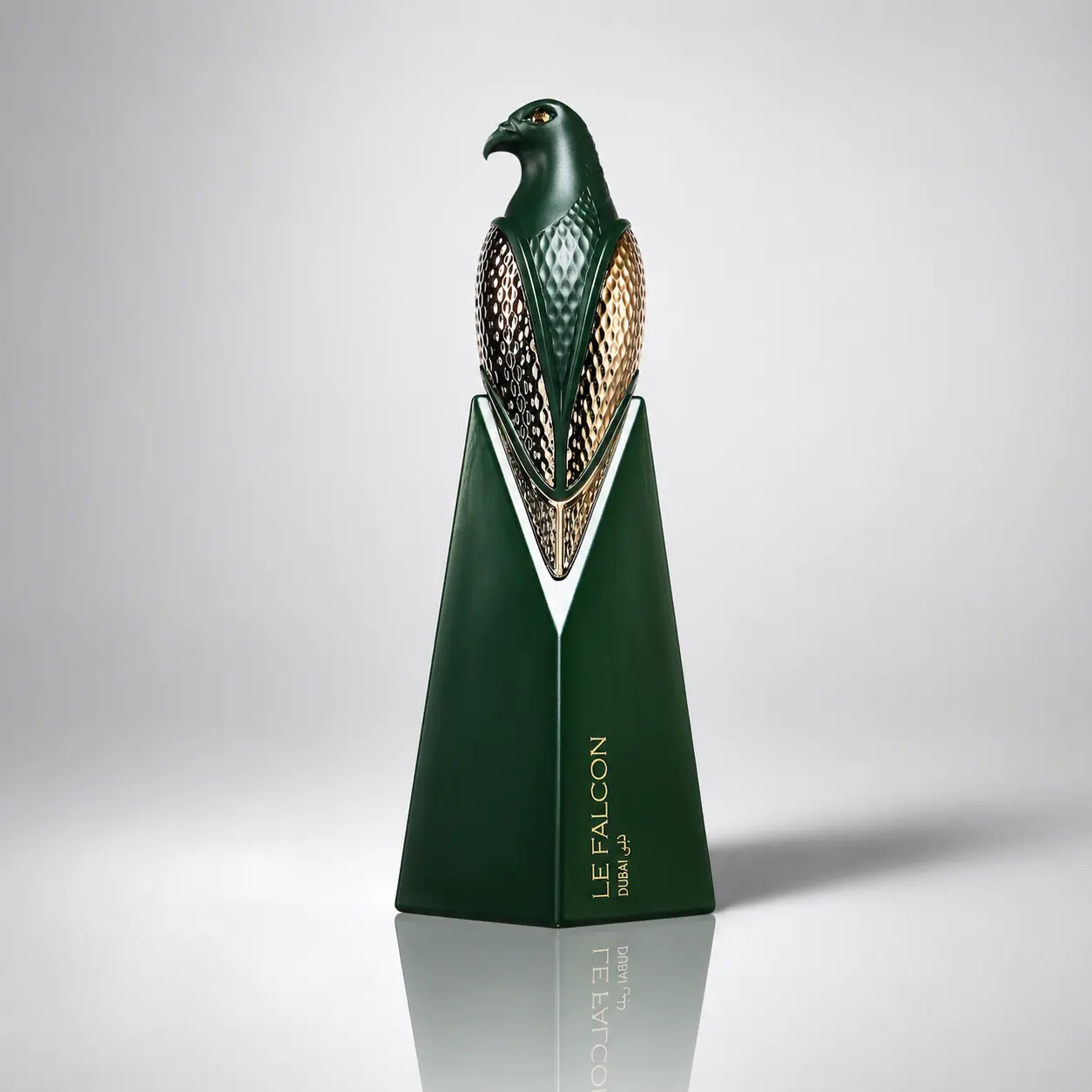 Le Falcon - French Avenue - Sample - Image 2